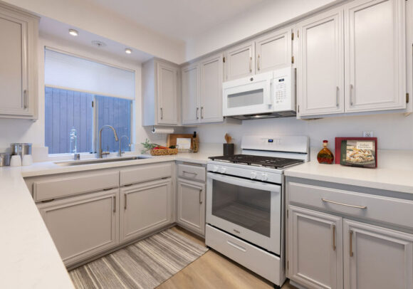 Cabinet Refinishing