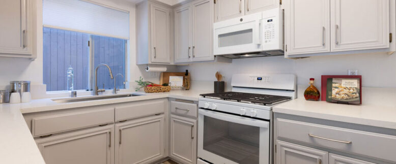 Cabinet Refinishing